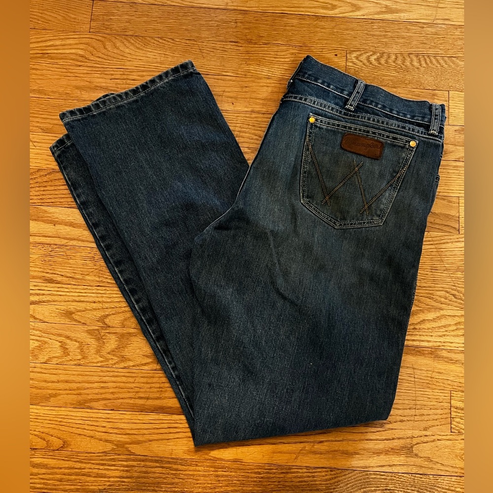 Men’s Wrangler Retro Relaxed Boot, 36x34